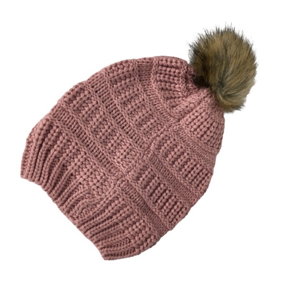 NWT * TREASURE & BOND Knit Pom Pom Beanie in Pink - Picture 8 of 9